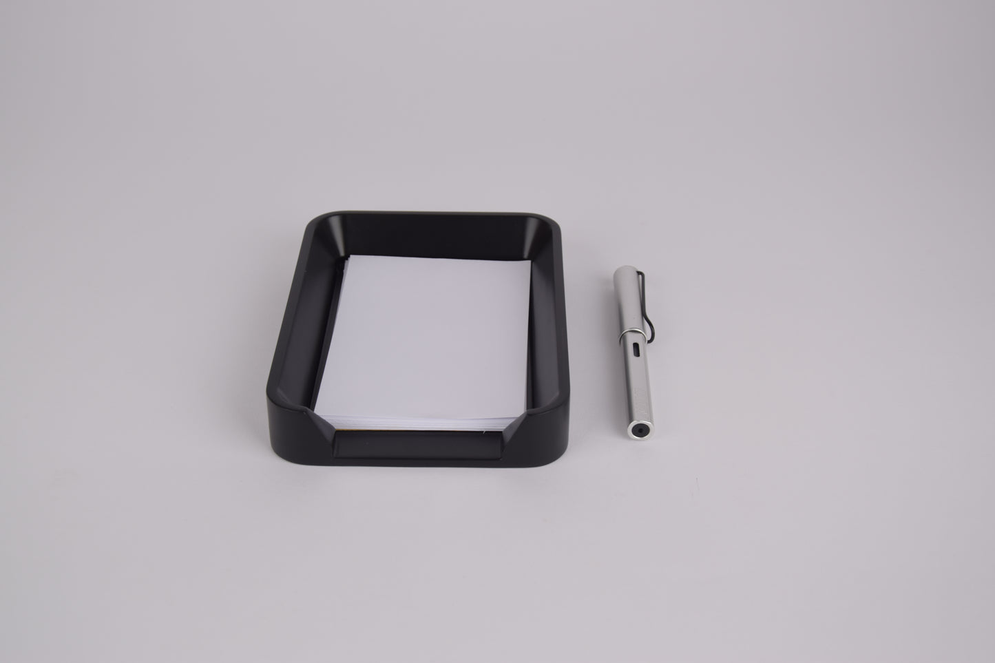 Kartvizitlik, 4x6 Not Kağıdı Tepsisi, Siyah veya Turuncu Not Düzenleyici