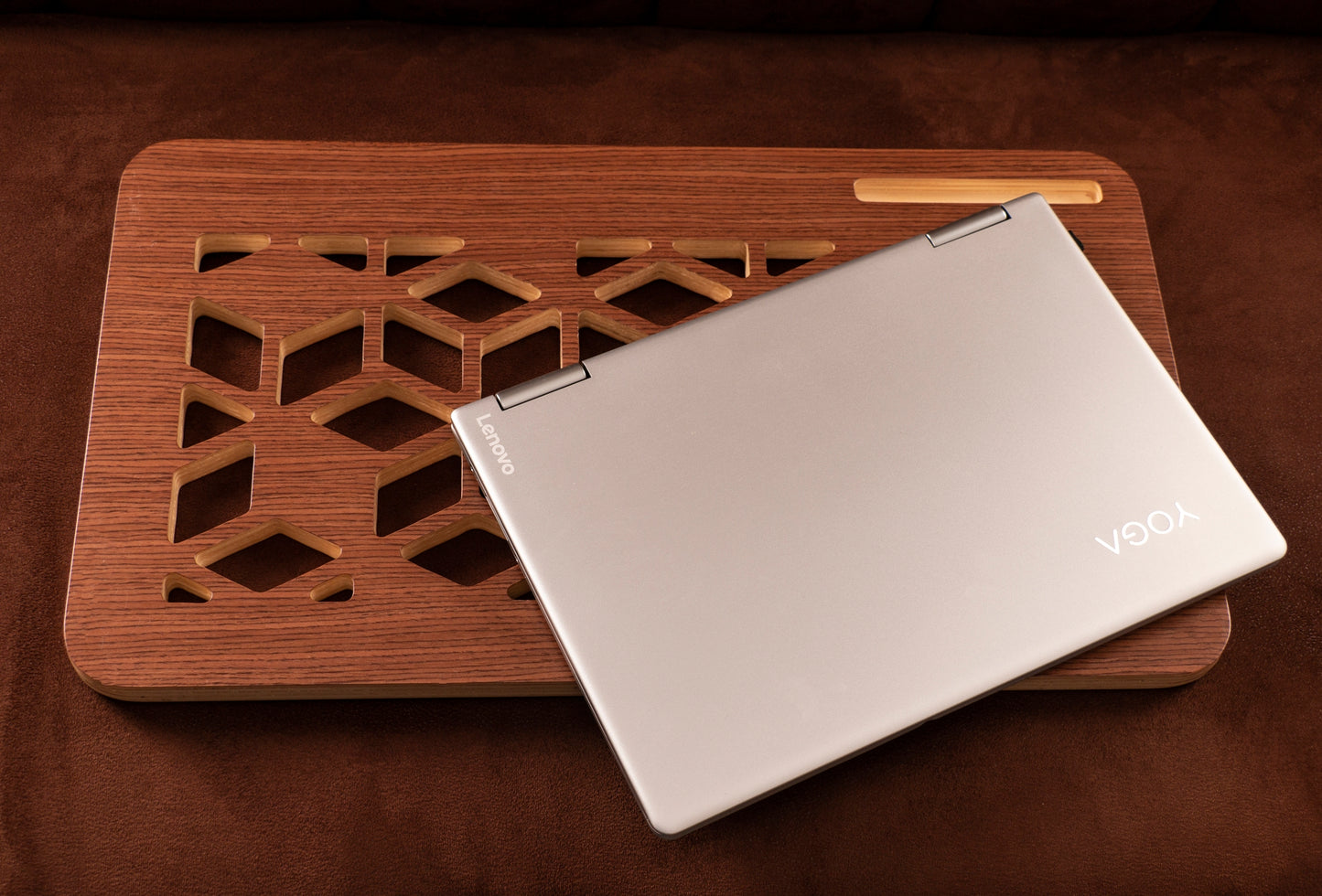 Dizüstü Bilgisayar Masası Modeli-2