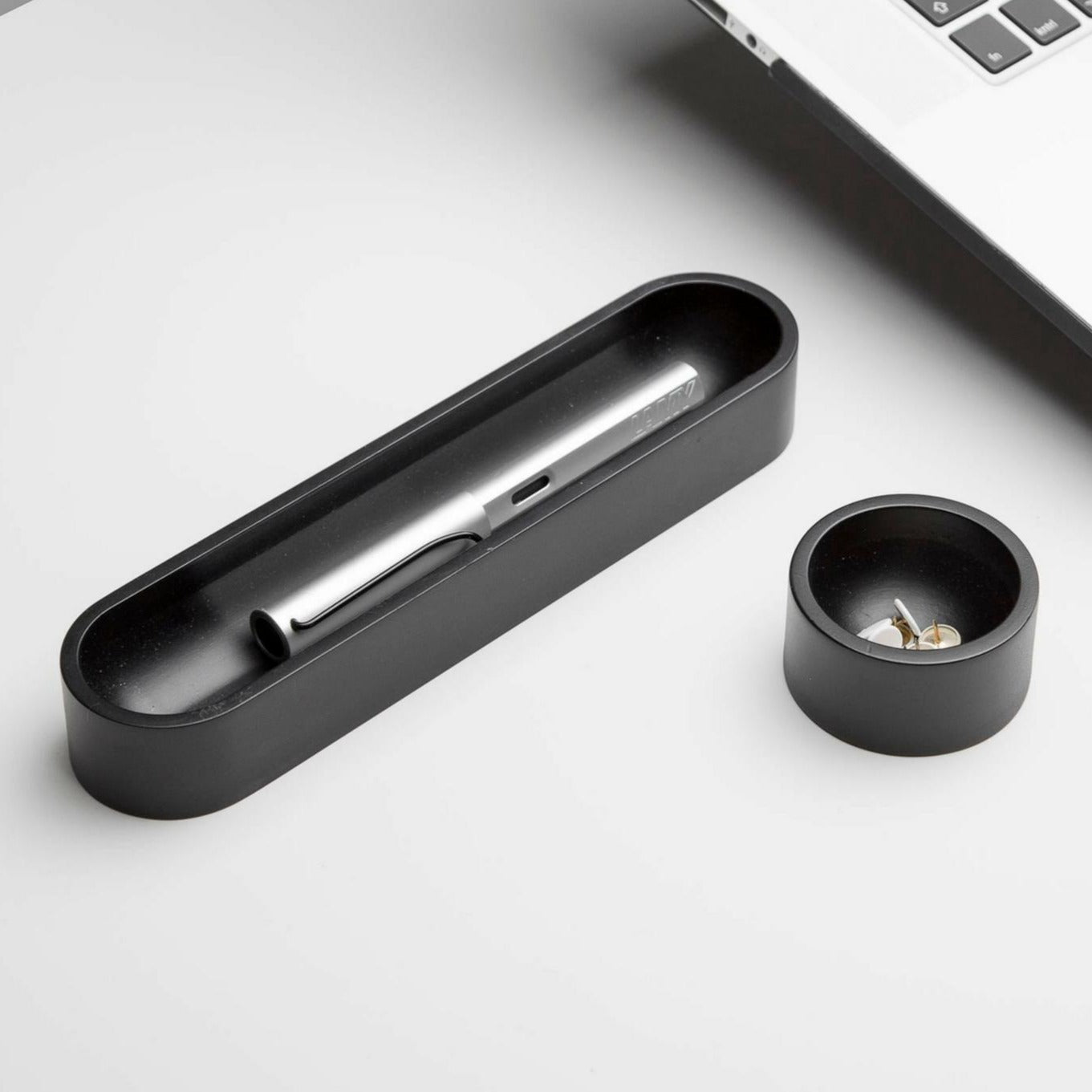 Iulia Black Oval Desk Organizer Set Black Clear Desk Organiser Desk Organizers Minimalist Desk Organizer Office Desk Accessories Iulia