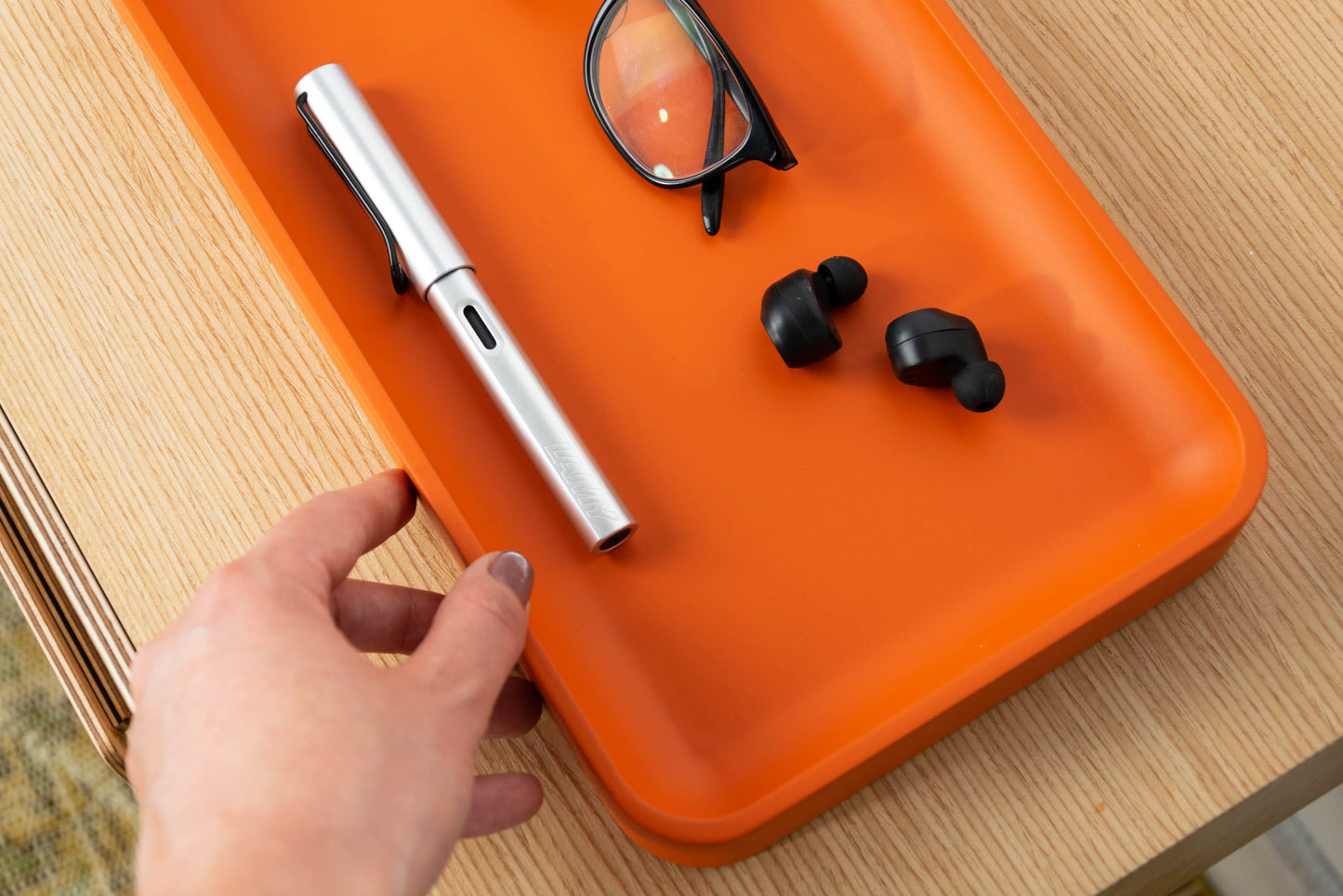 Turuncu Catchall, Gece Lambası Düzenleyici